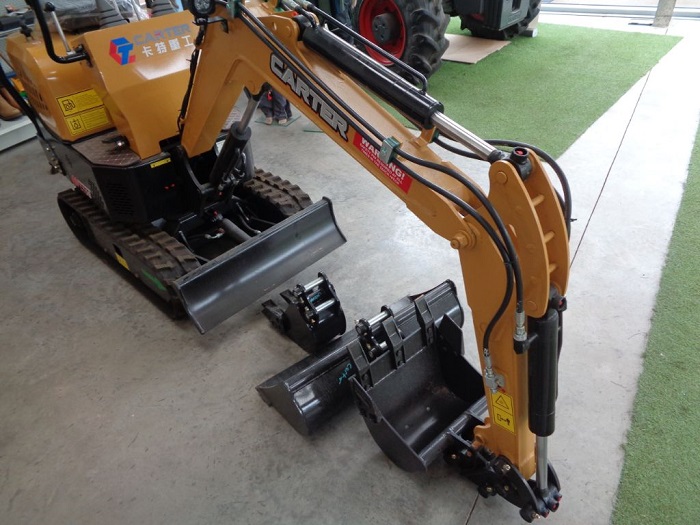卡特挖掘機售后服務:專業、迅速、可信任